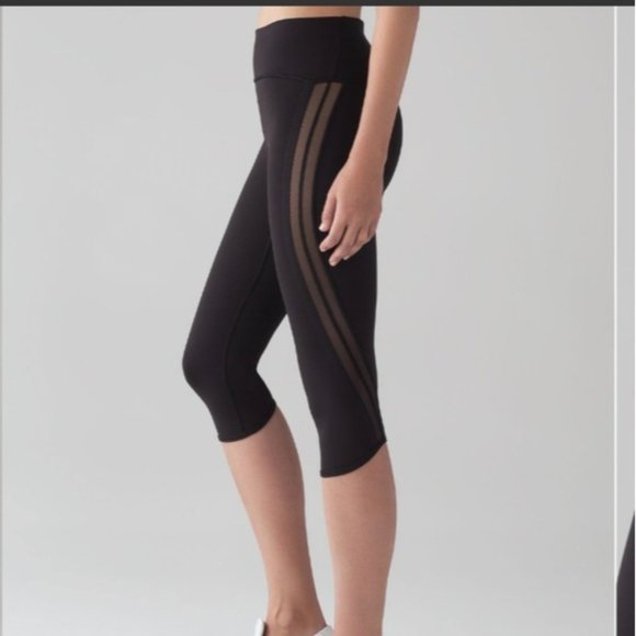 Lululemon Sun Setter Crop (17